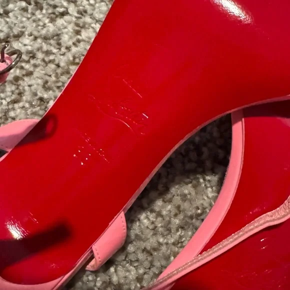 Christian Louboutin Patent Loubigirl 100 Sandals size 38 - Picture 5 of 10